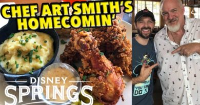 Chef Art Smith's Homecomin' in Disney Springs! Best Fried Chicken Ever?