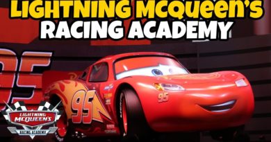 Lightning McQueen's Racing Academy FULL SHOW Disney World