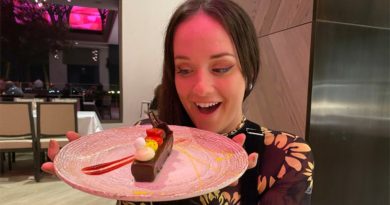 Dining at Disney's Gran Destino Tower