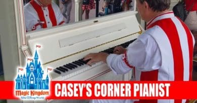 Casey's Corner Piano Player Main Street USA