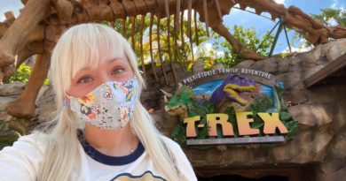 Disney Springs T-Rex Restaurant - Dinner, Fun Facts & Tour!